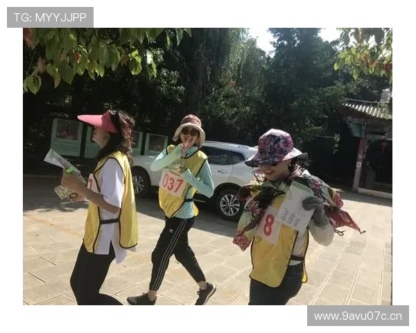 《体育新闻评论：深度解析本赛季热点赛事与球员表现》 - 副本 - 副本 (2)