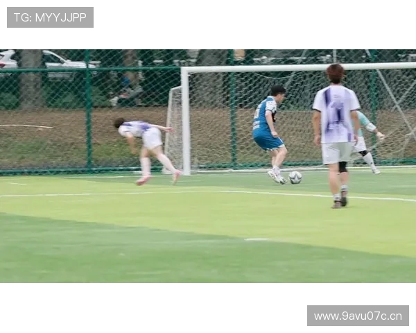 世界杯比赛全程免费直播观看平台推荐即时更新精彩赛事不容错过 - 副本 - 副本 - 副本