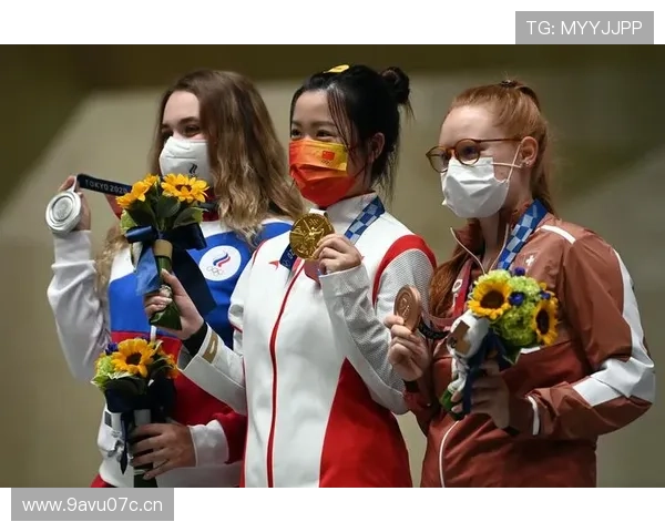 东京奥运赛场再现传奇瞬间中国运动员勇夺多枚金牌 - 副本 (2) - 副本